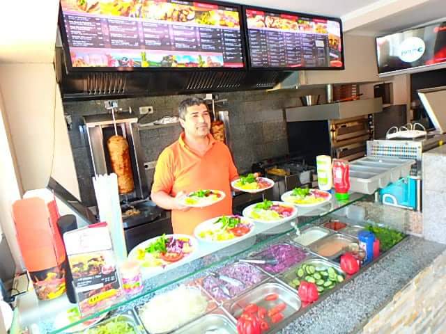 Ergün's Pizzeria & Kebaphaus-3